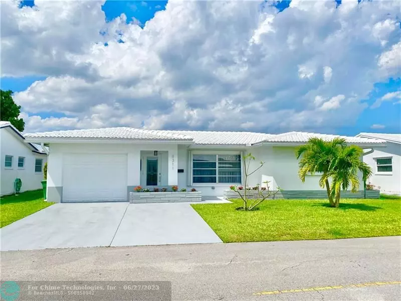 8311 NW 59th St, Tamarac, FL 33321