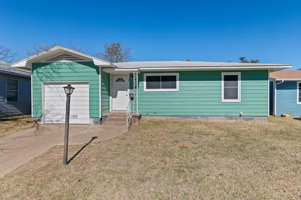 Denison, TX 75021,423 E Morton Street