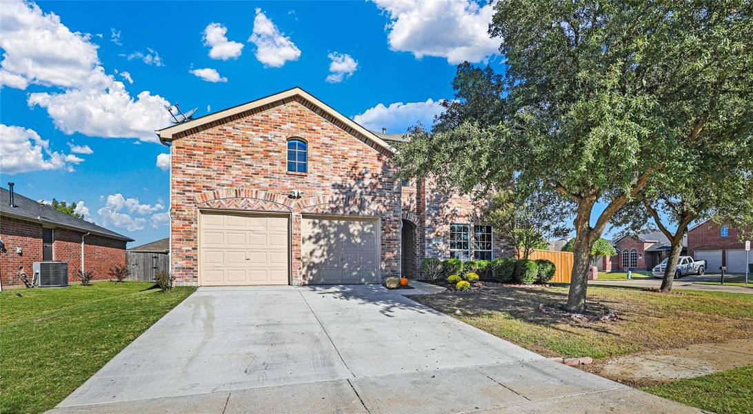 522 Wolf Drive, Forney, TX 75126