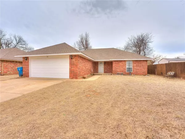 106 W Elm Street, Tuttle, OK 73089