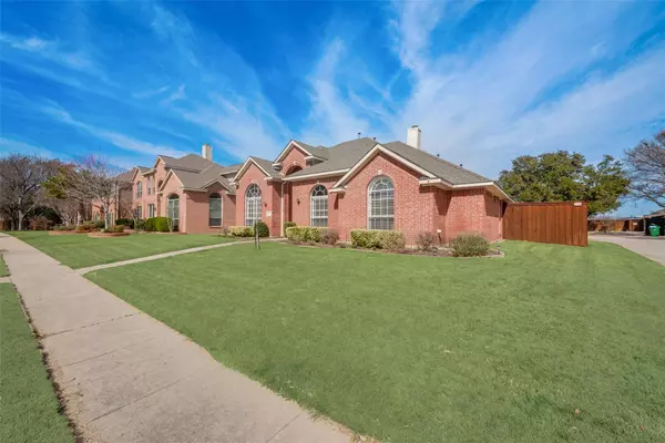 Carrollton, TX 75007,2523 Fallview Lane