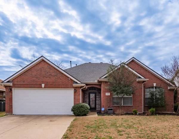 2837 Liverpool Lane, Grand Prairie, TX 75052