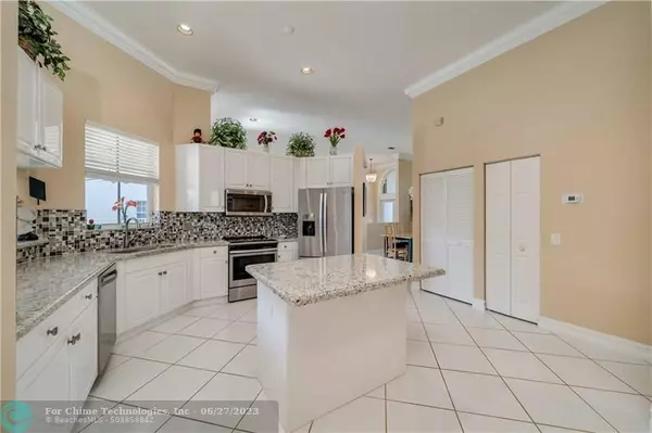 Weston, FL 33327,948 Crestview Cir