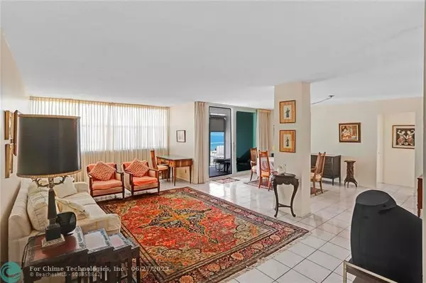 Hollywood, FL 33019,1410 S Ocean Dr  #1208