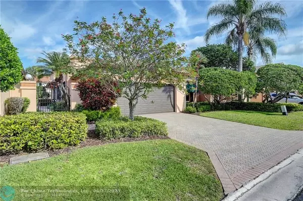 6492 Via Rosa, Boca Raton, FL 33433