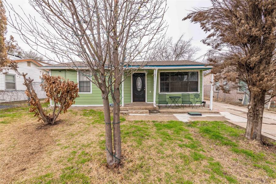 4359 Highland Street, Lancaster, TX 75134