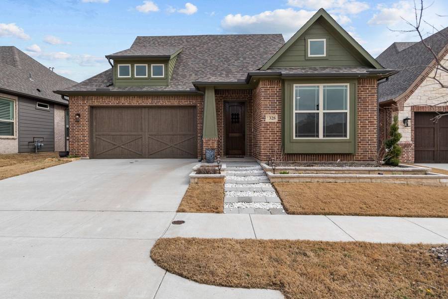 328 Arrowhead Pass, Keller, TX 76248