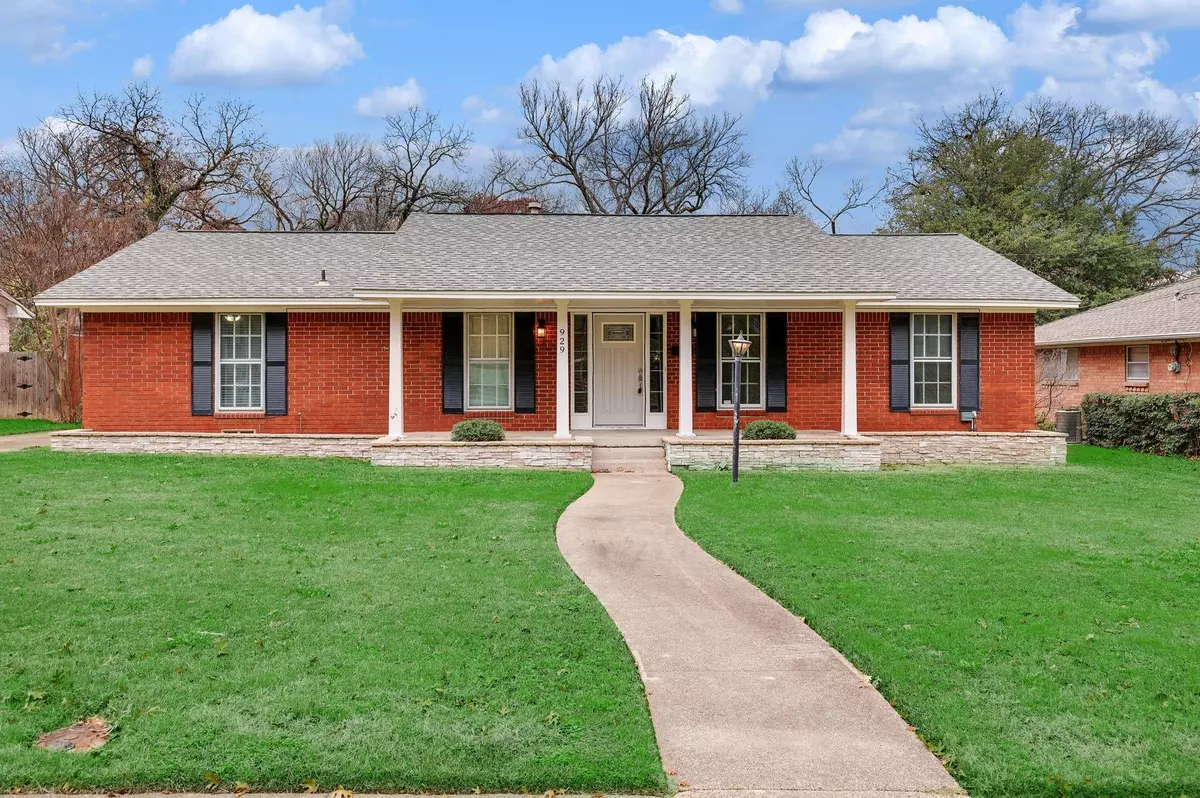 Desoto, TX 75115,929 Ray Andra Drive