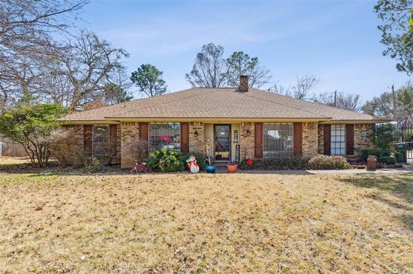 4104 Steeplewood Court, Arlington, TX 76016