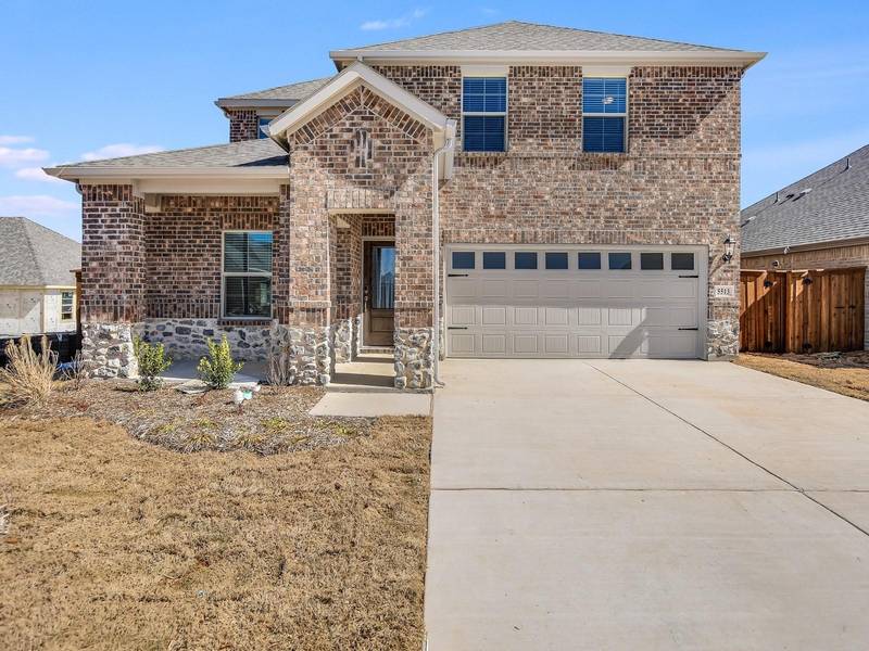 5513 Summit Creek Road, Fort Worth, TX 76126