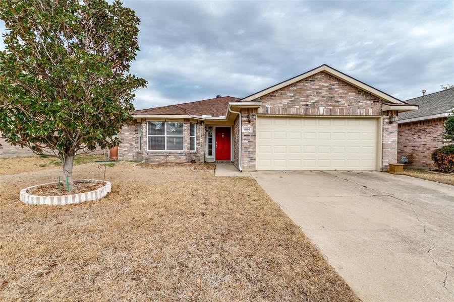 904 Rustic Drive, Fort Worth, TX 76179