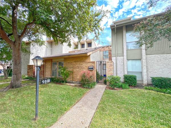 9818 Bent Branch Lane, Dallas, TX 75243