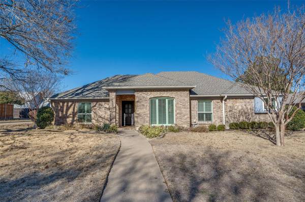 1805 Cross Bend Road, Plano, TX 75023