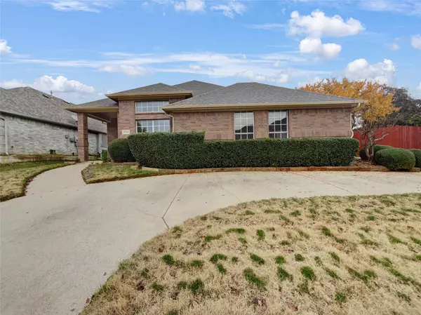 3708 Black Gum Trail, Fort Worth, TX 76040