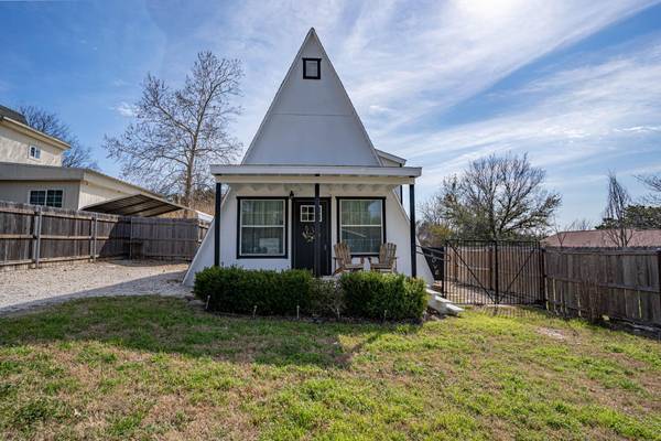 1703 Boot Hill Road, Granbury, TX 76049