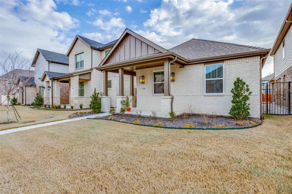 Haltom City, TX 76117,4704 Simple Pathway Street