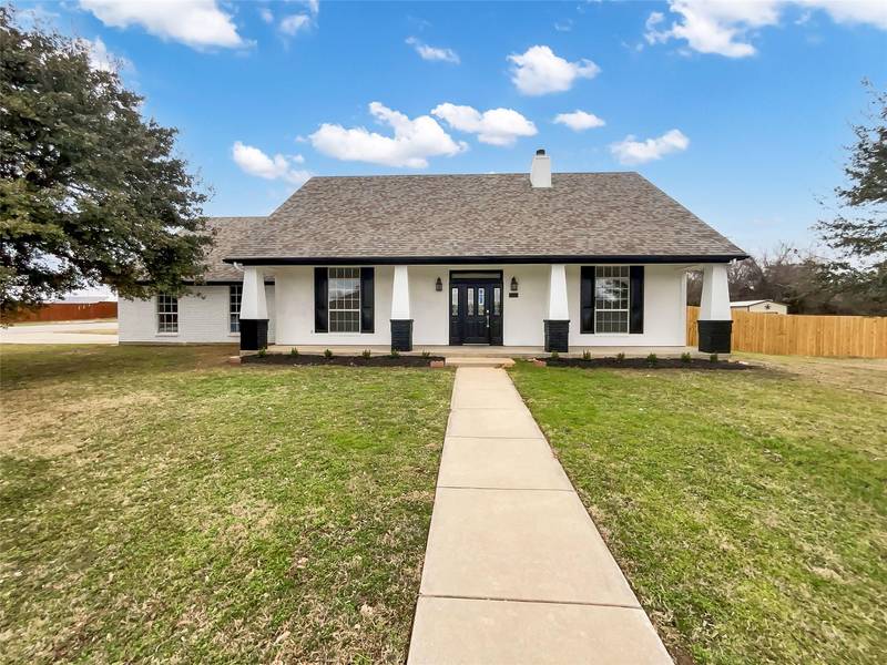 421 Edgewood Terrace, Boyd, TX 76023