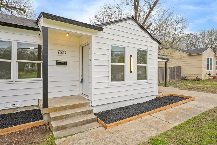 7551 Willis Avenue, Fort Worth, TX 76116