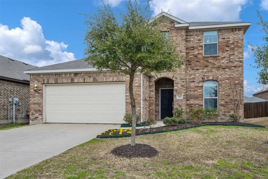 1202 Erika Lane, Forney, TX 75126