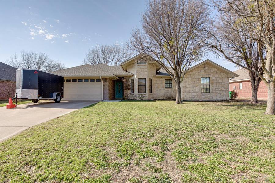 653 Maplewood Drive, Stephenville, TX 76401