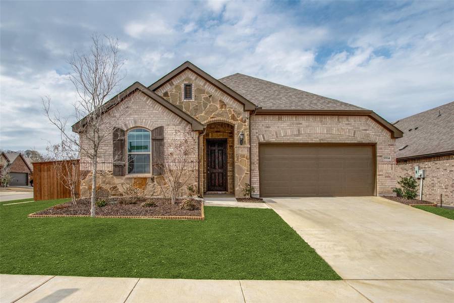 3201 Maroon Creek Road, Aubrey, TX 76227