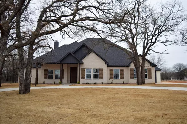 Poolville, TX 76487,104 Villa Court