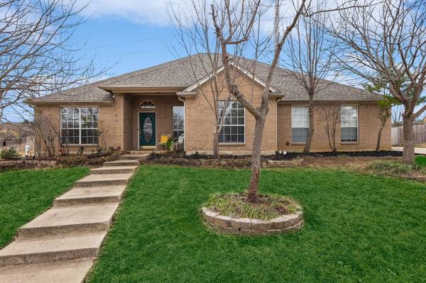 522 Summertree Drive, Keller, TX 76248