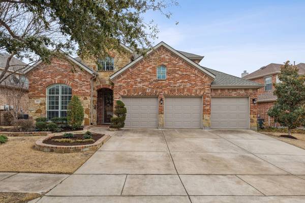 1100 Dayton Drive, Lantana, TX 76226