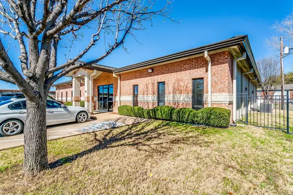 Burleson, TX 76028,264 Exchange Street