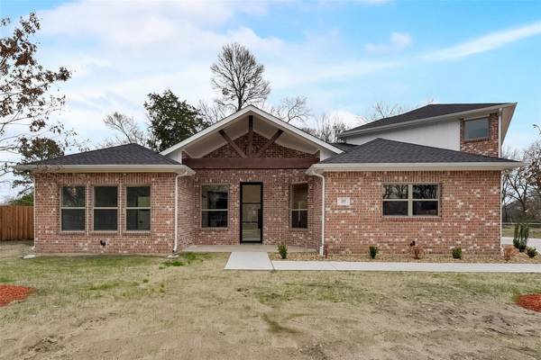 269 Little Oaks Drive,  East Tawakoni,  TX 75472