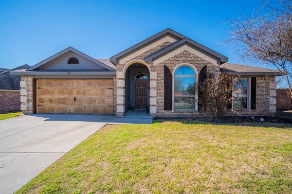 102 Pleasant View Drive, Weatherford, TX 76086