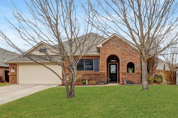 4017 Palomino Drive, Benbrook, TX 76116