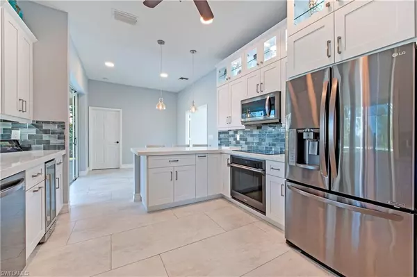 Naples, FL 34104,7001 Appleby DR