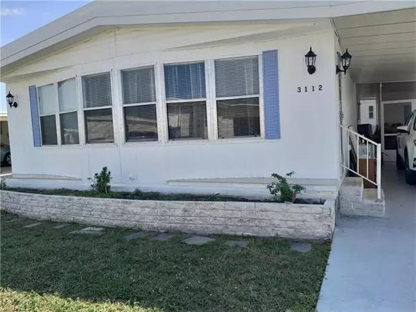 3112 Indian Village LN, North Fort Myers, FL 33917