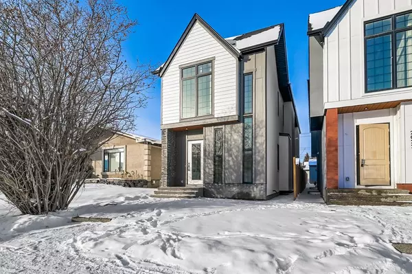 Calgary, AB T2T 2W3,2024 50 AVE SW