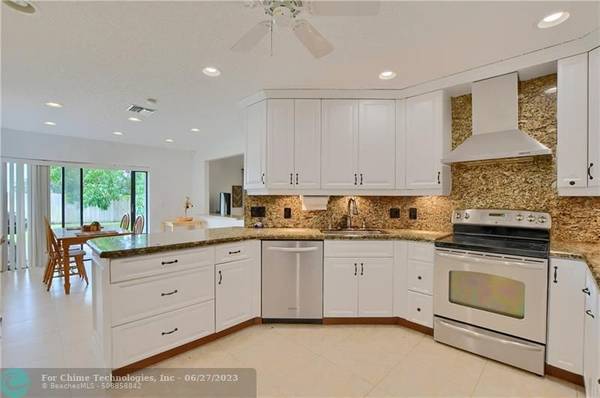 Boca Raton, FL 33434,9906 Majorca Pl