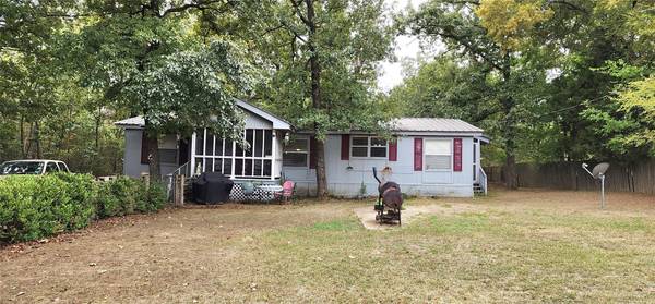 5472 Sam Houston, Log Cabin, TX 75148