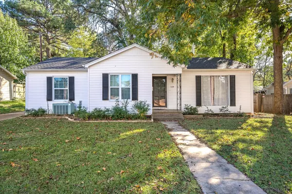 Tyler, TX 75701,1124 Dogwood Street