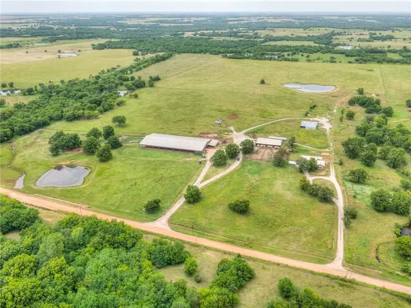 1700 County Road 1540, Stratford, OK 74872