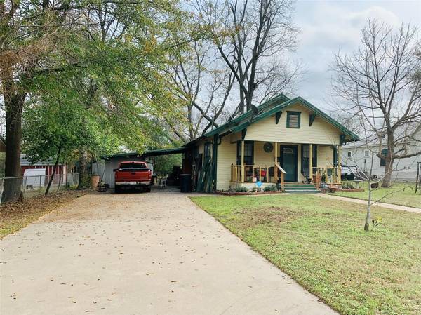 112 Goodman Street, Sulphur Springs, TX 75482