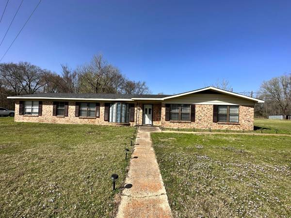 1031 County Road 3312,  Pittsburg,  TX 75686