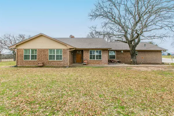 2211 Old Millsap Road, Weatherford, TX 76088