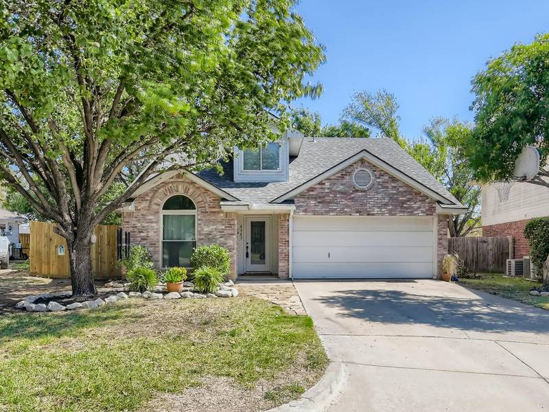 8405 Ruthette Drive, North Richland Hills, TX 76182