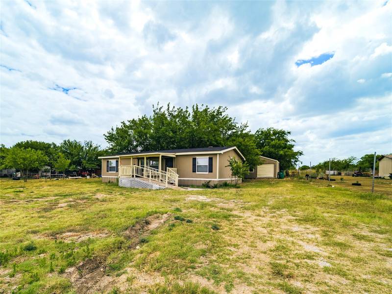 9012 Deborah Drive, Alvarado, TX 76009