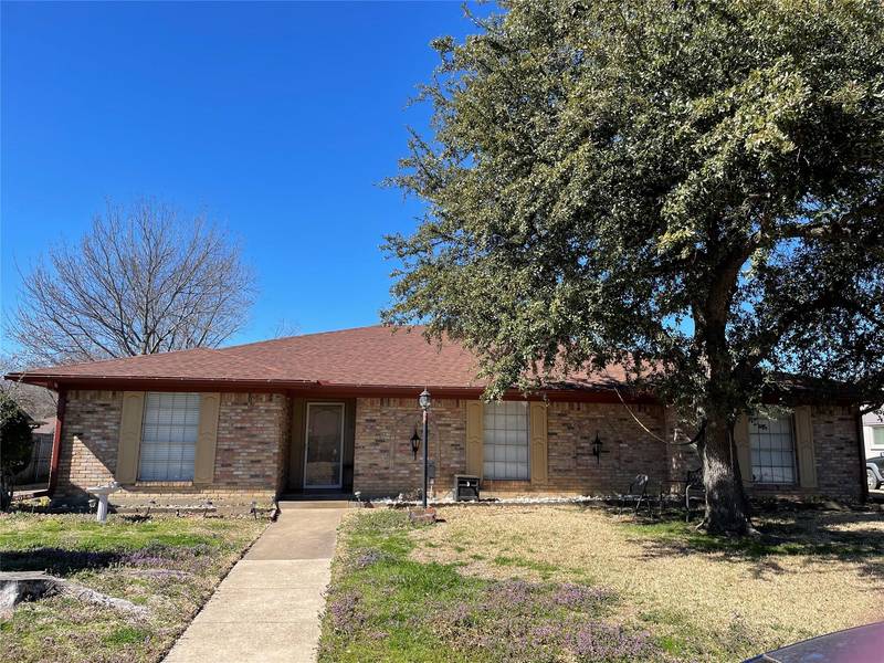 1726 Crescent Drive, Sherman, TX 75092