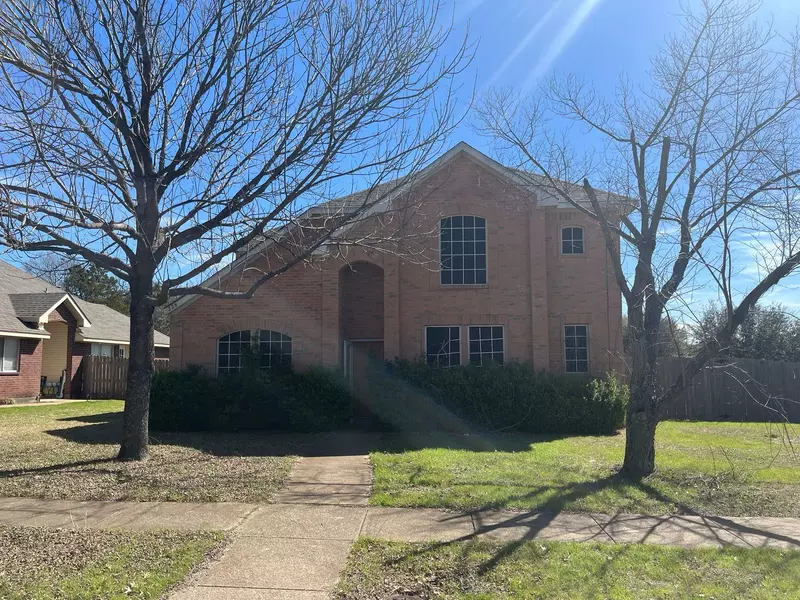 228 Pioneer Court, Lancaster, TX 75146