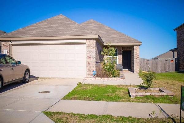 1200 Starling Lane, Ennis, TX 75119