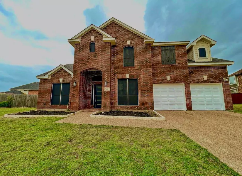 621 Gardenia Street, Desoto, TX 75115