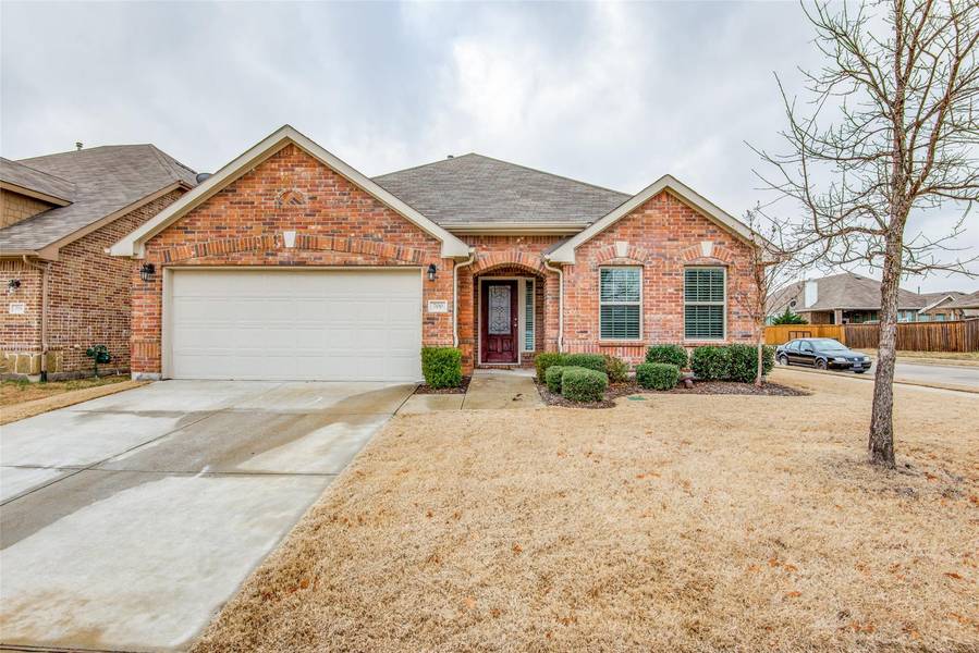 700 Kinghaven Drive, Little Elm, TX 75068