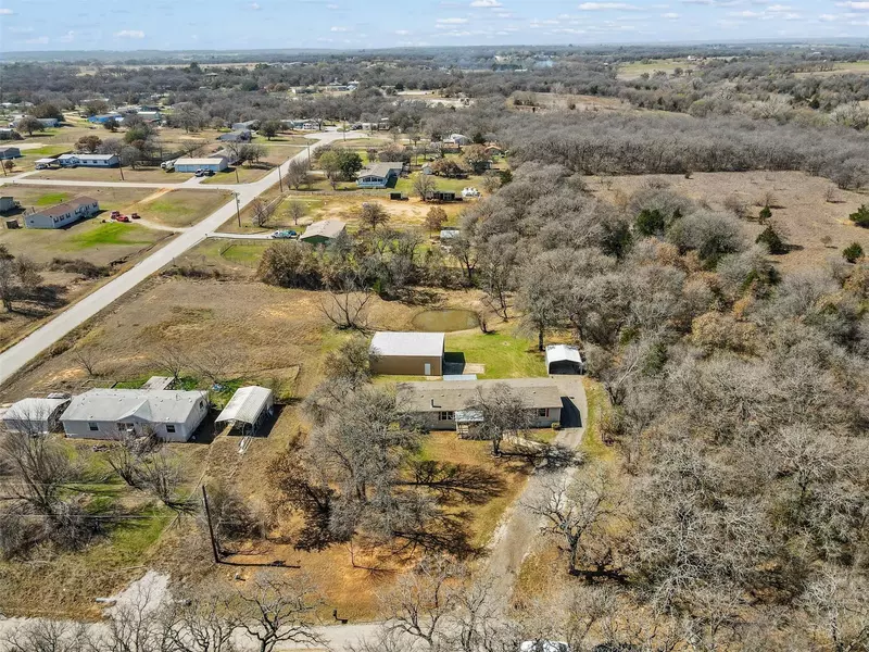 413 County Road 4869 Road, Azle, TX 76020